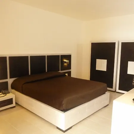 Monte Sarago Lägenhetshotell 4*