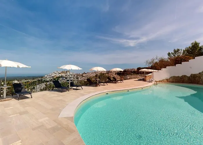 アパートホテル Monte Sarago オストゥーニ