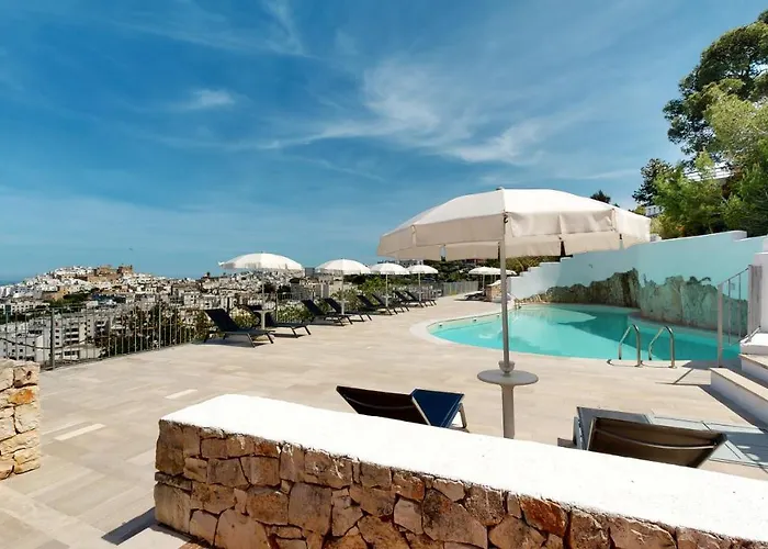 Monte Sarago 4* オストゥーニ