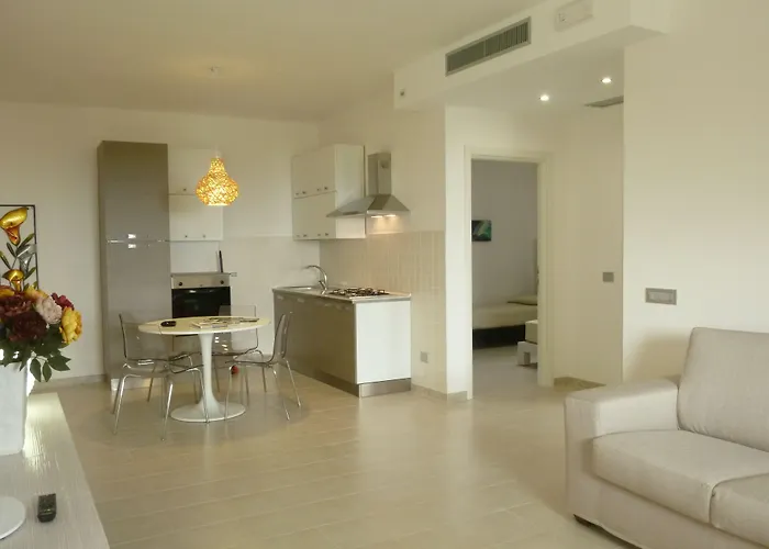 アパートホテル Monte Sarago 4*