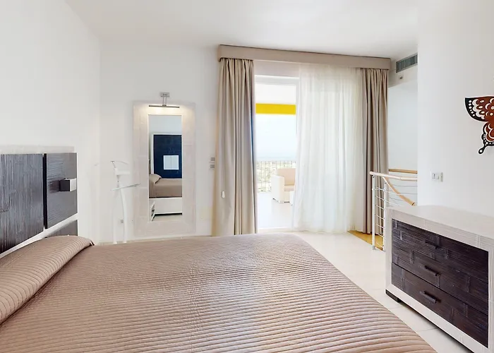 アパートホテル Monte Sarago