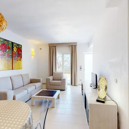 Monte Sarago شقة فندقية أوستوني