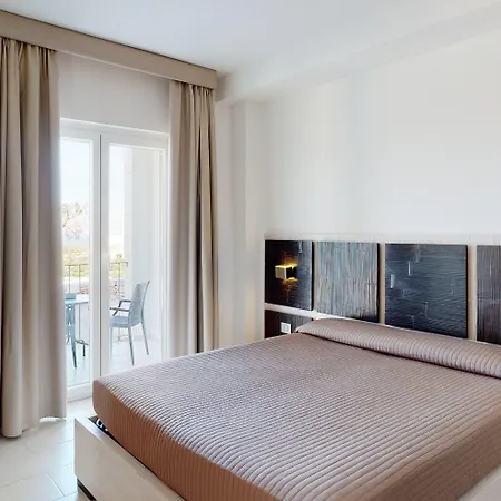 Monte Sarago 아파트호텔