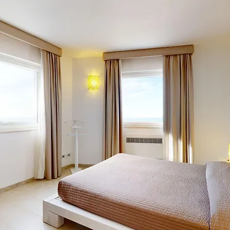 아파트호텔 Monte Sarago 4*